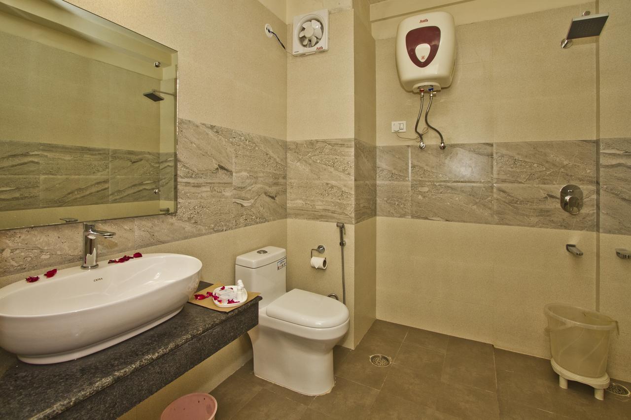 Hotel Park Residency Manali  Exterior photo